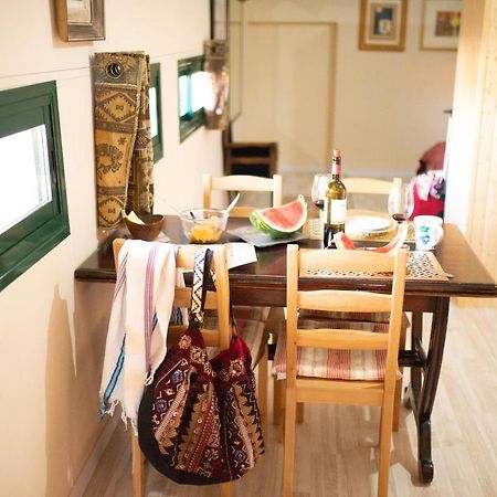 Erella'S Villa Rosh Pinna Bagian luar foto
